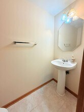 705 Blossom Ct in Naperville, IL - Building Photo - Building Photo