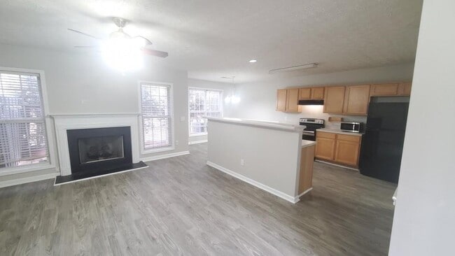 351 Parkview Manor Dr in Tucker, GA - Building Photo - Building Photo