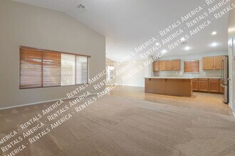 45047 W Jack Rabbit Trail in Maricopa, AZ - Foto de edificio - Building Photo