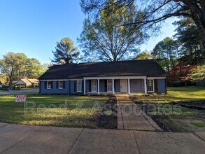 8403 Pine Valley Ln in Memphis, TN - Building Photo - Building Photo
