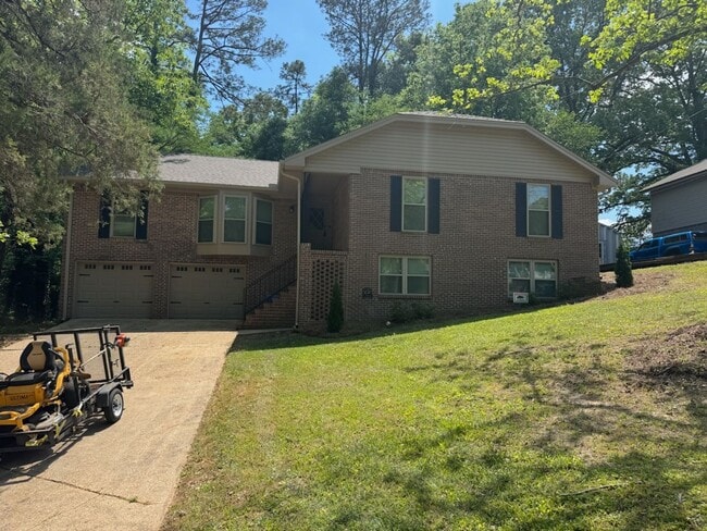 property at 508 Mockingbird Ct