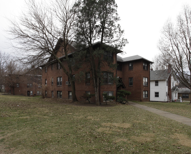 4810 Ingersoll Ave in Des Moines, IA - Building Photo - Building Photo