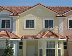 1209 S Beach Cir in Kissimmee, FL - Foto de edificio