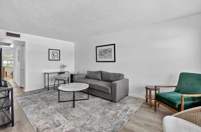 2017 Wolverton E in Boca Raton, FL - Building Photo - Building Photo