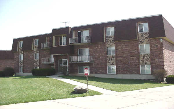 2061 Waycross Rd in Cincinnati, OH - Building Photo - Building Photo