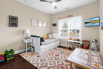 137 Shoreview Dr in New Bern, NC - Building Photo - Building Photo