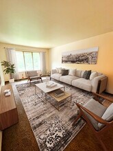 Sycamore Apartments in Holt, MI - Building Photo - Building Photo