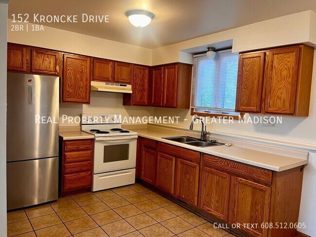 152 Kroncke Dr in Sun Prairie, WI - Building Photo - Building Photo