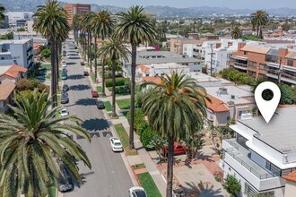 122 N Hamilton Dr in Beverly Hills, CA - Building Photo - Building Photo