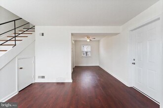 2510 Iverson St in Temple Hills, MD - Building Photo - Building Photo