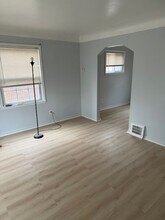 18742 Morang Dr in Detroit, MI - Foto de edificio - Building Photo