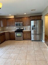 65 Gateway Dr in Copiague, NY - Building Photo - Building Photo