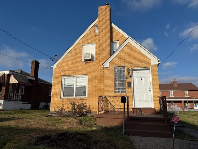 property at 122 Division St