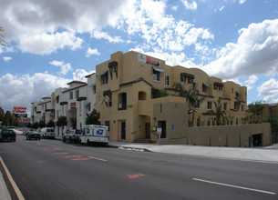 Aragon Condos in La Mesa, CA - Building Photo - Building Photo