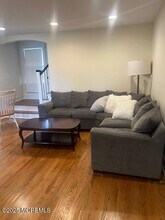 8 Roseld Ct in Deal, NJ - Building Photo - Building Photo