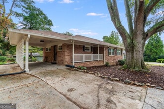 493 Sybil Ln SE in Marietta, GA - Building Photo - Building Photo