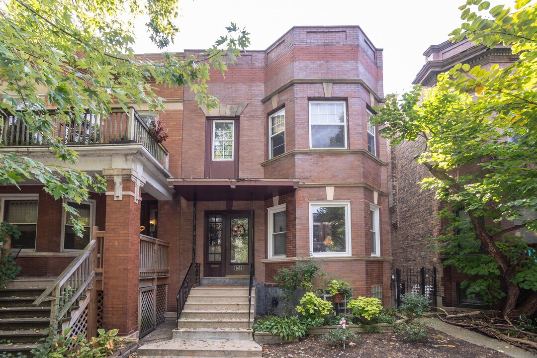 1451 W Thome Ave in Chicago, IL - Building Photo