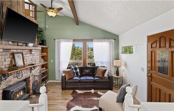 70 Loel Pl in Cle Elum, WA - Building Photo - Building Photo