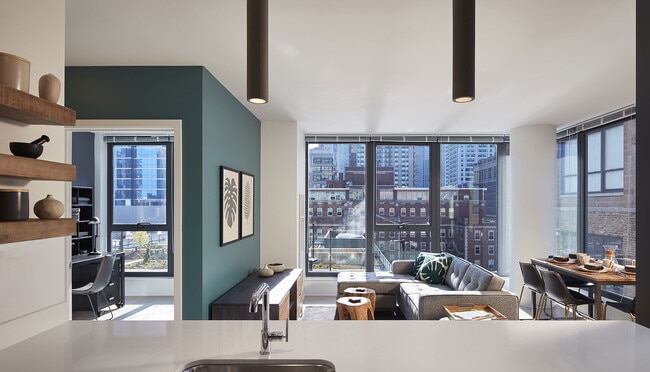 property at 750 N Wells St