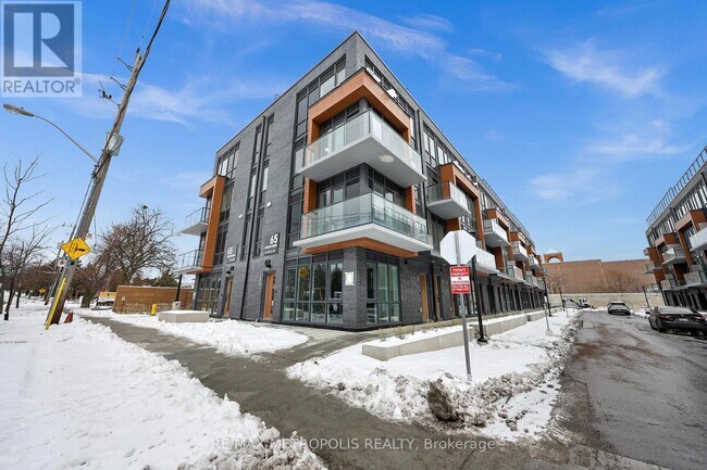 65 Curlew Dr in Toronto, ON - Building Photo - Building Photo