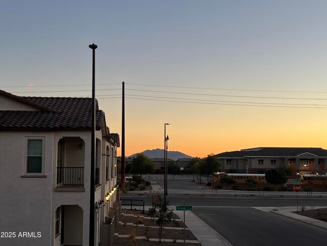 4073 E Amoroso Dr in Gilbert, AZ - Building Photo - Building Photo