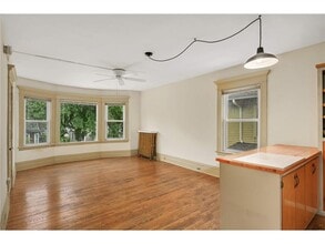 2428 Colfax Ave South in Minneapolis, MN - Building Photo - Building Photo