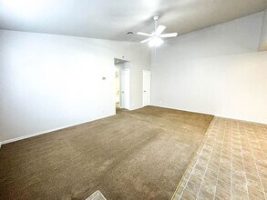 11727 Capotillo St in San Antonio, TX - Building Photo - Building Photo