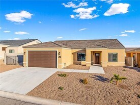 2207 Hayden Way in Fort Mohave, AZ - Building Photo
