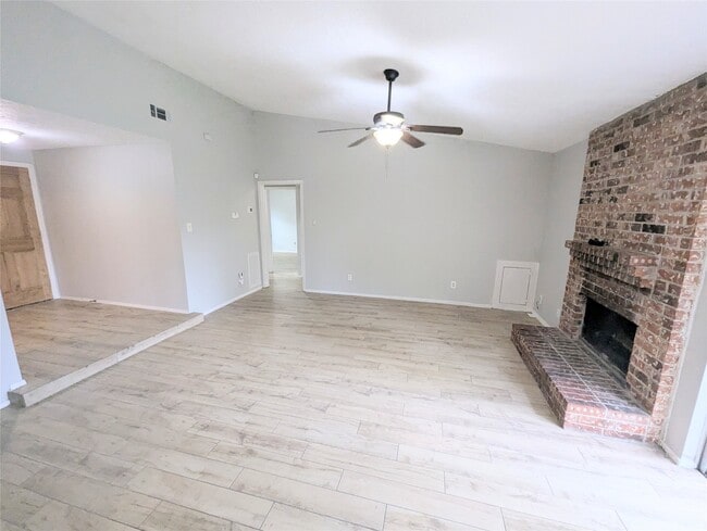 15267 Morning Dove Dr