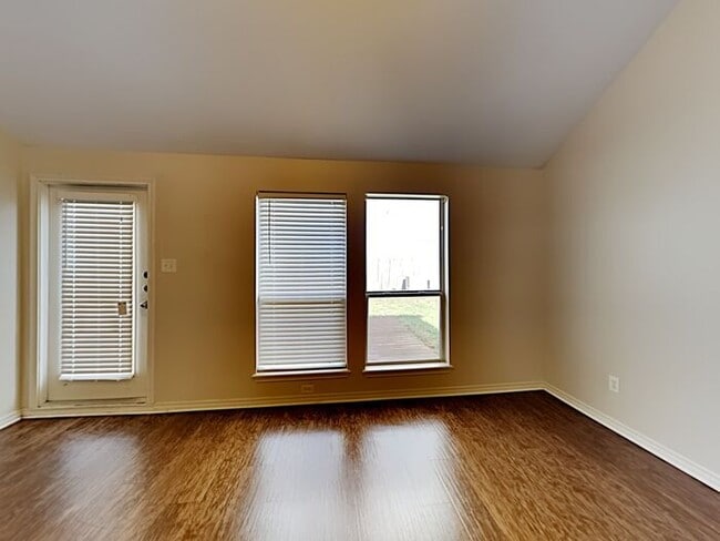 3013 S Fork Dr in Corpus Christi, TX - Building Photo - Building Photo