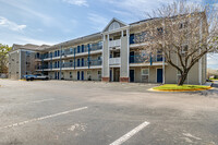 Siegel Select Jacksonville/Orange Park in Orange Park, FL - Building Photo - Building Photo