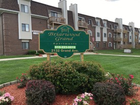 Briarwood Grand Apartments