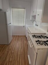 834 10th St, Unit #2 in Santa Monica, CA - Foto de edificio - Building Photo