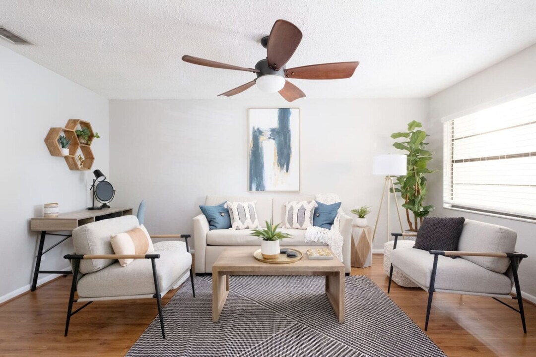 3331 NW 21st Dr in Gainesville, FL - Building Photo