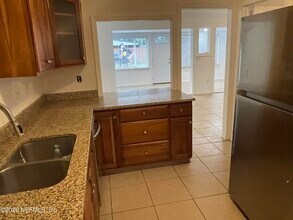 1815 5th St in St. Cloud, FL - Building Photo - Building Photo