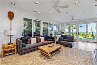 68-421-421 Crozier Dr in Waialua, HI - Building Photo - Building Photo
