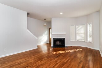 701 N Poplar St in Charlotte, NC - Building Photo - Building Photo