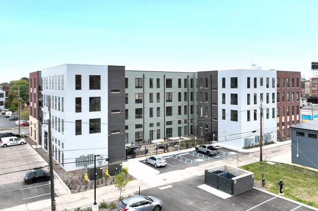 Union Square in Indianapolis, IN - Foto de edificio - Building Photo