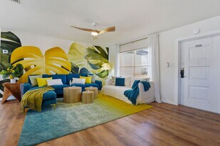 3201 Southern Pkwy W in Bradenton, FL - Building Photo