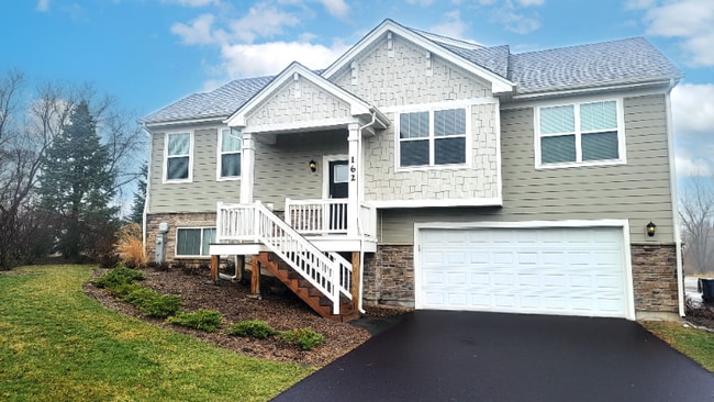 property at 162 Goldenrod Dr