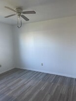 1605 Saunders St in Gatesville, TX - Building Photo