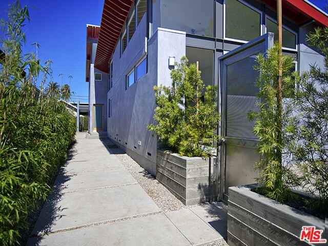 806 6th Ave-Unit -3 in Los Angeles, CA - Building Photo - Building Photo