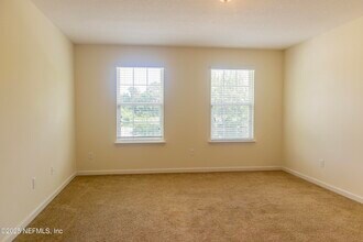 403 Oasis Ln in Orange Park, FL - Building Photo - Building Photo