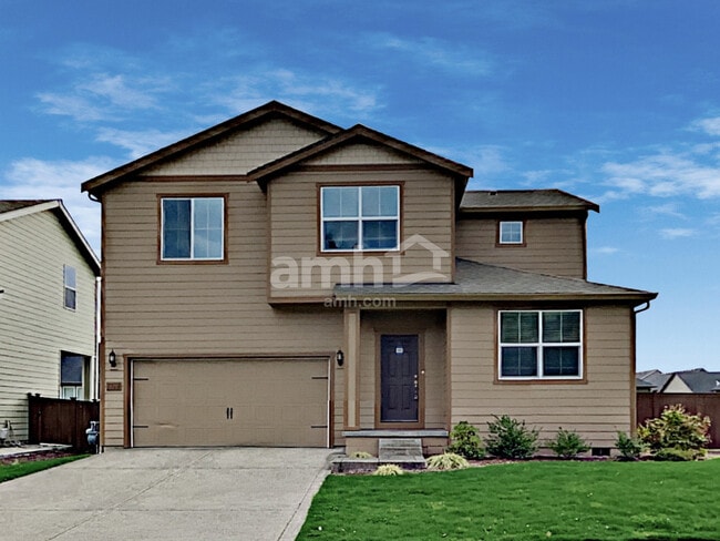 property at 1760 Chinook Ave