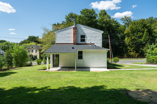 26 Greenwood Ave in Bethel, CT - Building Photo - Building Photo