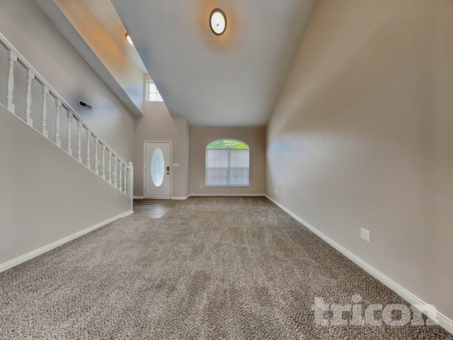 1167 Fiesta Dr in Franklin, IN - Building Photo - Building Photo