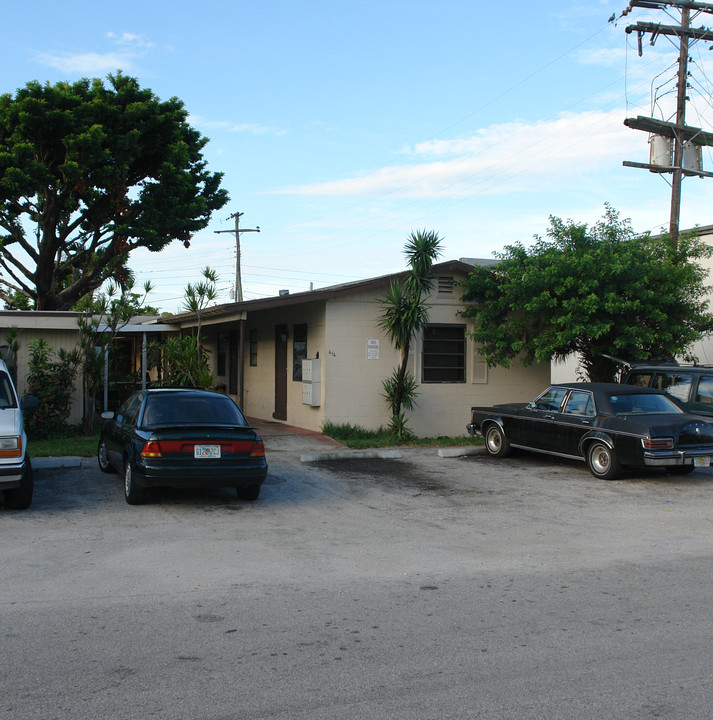 612-700 SE 20th St in Fort Lauderdale, FL - Building Photo