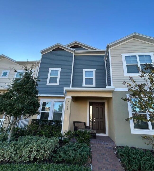 7292 Canali Wy in Oakland, FL - Building Photo - Building Photo