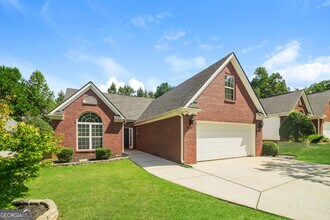 67 Kentucky Ave in Sharpsburg, GA - Building Photo - Building Photo