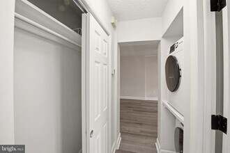 3309 Conrad St in Philadelphia, PA - Building Photo - Building Photo